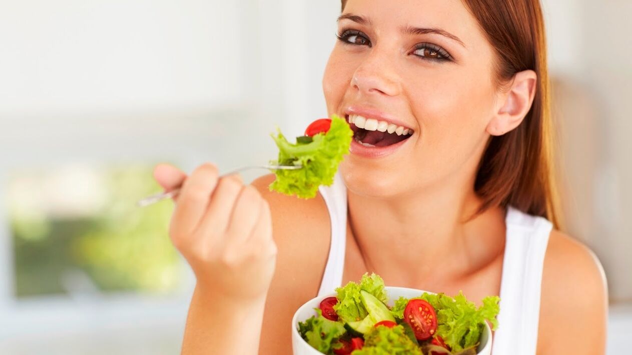 вживання зеленого салату на ледачою дієті